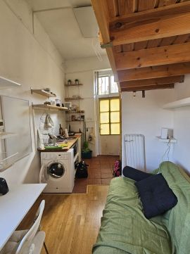 Eladó Lakás 1081 Budapest 8. kerület Belvárosi Kompakt Kis Garzon