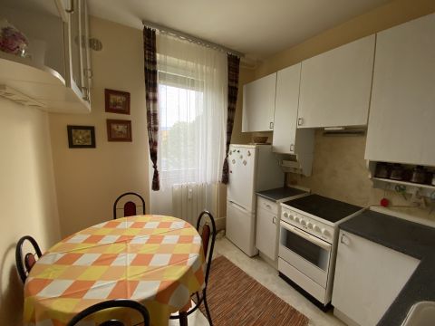 Kiadó Lakás 7632 Pécs 
