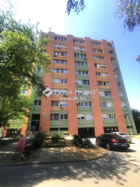 2800 Tatabánya — 1/8