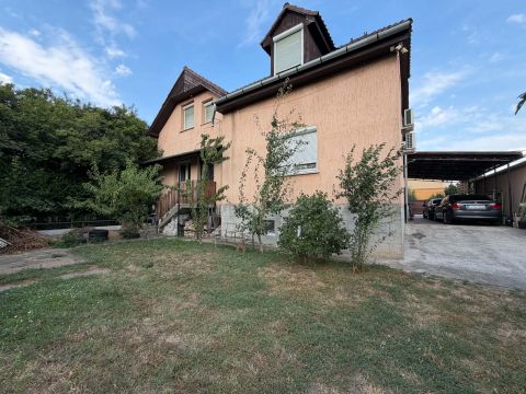 Eladó Ház 1183 Budapest 18. kerület erzsébettelep csongor utca és nimród utca között