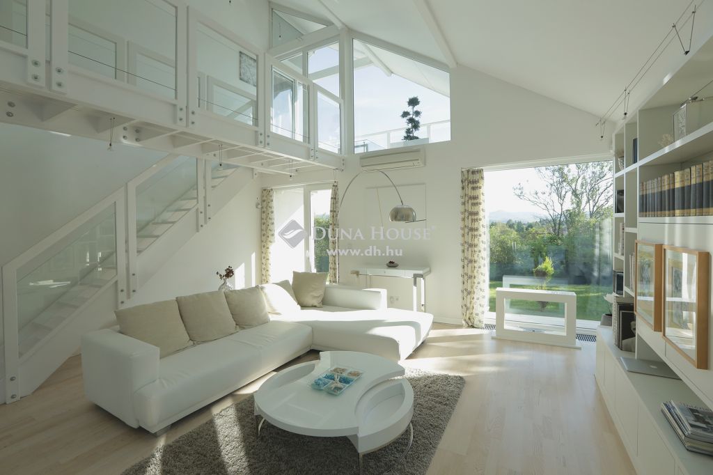 For sale House 2083 Solymár, 