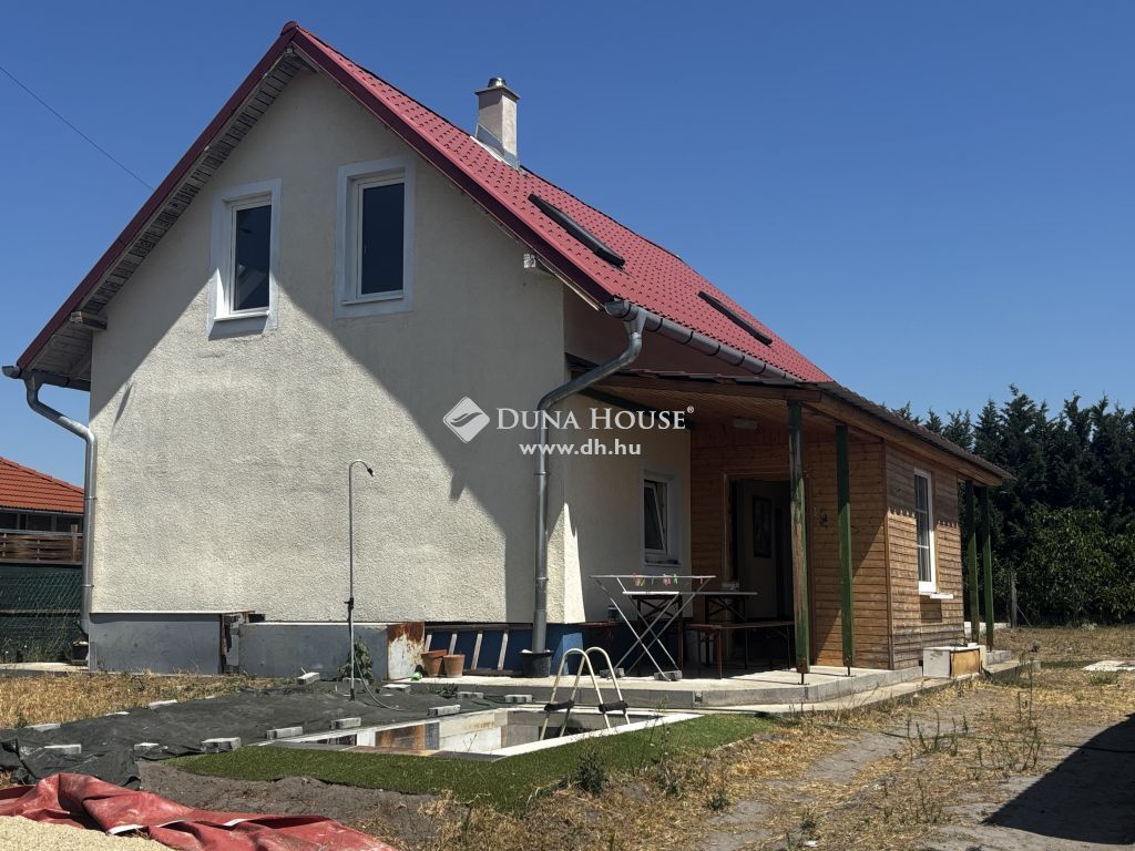 Eladó Ház 2337 Délegyháza, 