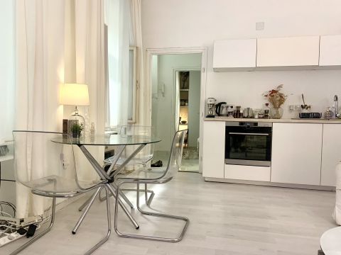 Eladó Lakás 1096 Budapest 9. kerület 