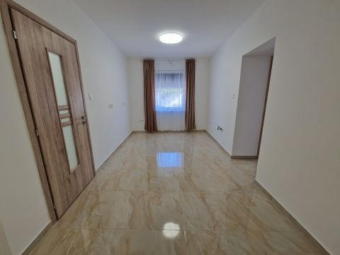Eladó Lakás 6500 Baja Belváros, Shell kúthoz közel