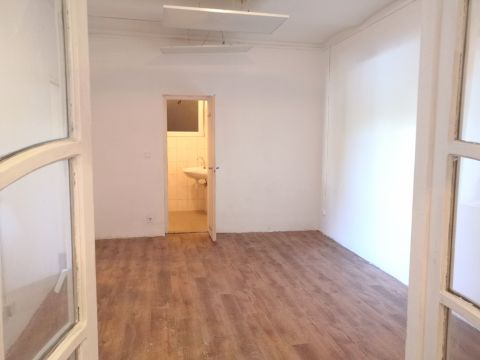 Eladó Lakás 1158 Budapest 15. kerület Pestújhelyen, felújtott, akár azonnal birtokba vehető
