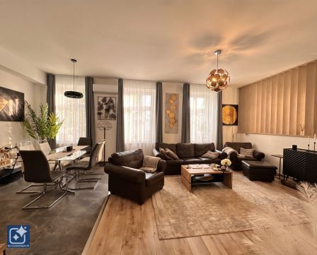 Eladó Lakás 1075 Budapest 7. kerület , Renovated, quiet, fully equipped downtown apartment for sale
