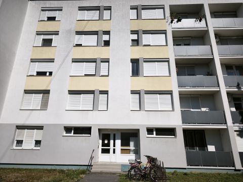 Eladó Lakás 9700 Szombathely , Szombathely