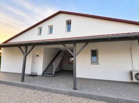 Eladó Ház 9183 Mosonszentmiklós , Radnóti Miklós utca