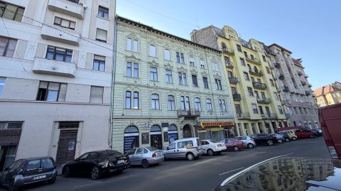 Eladó Lakás 1086 Budapest 8. kerület 