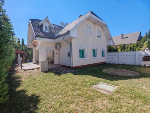 Eladó Ház 8647 Balatonmáriafürdő 