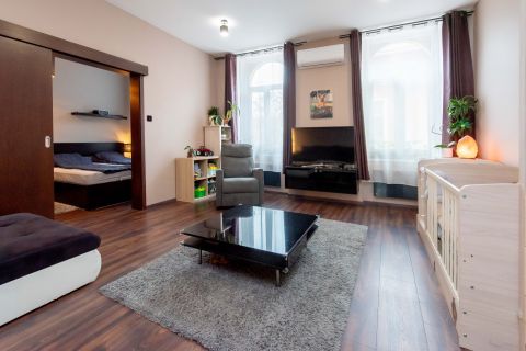 Eladó Lakás 1084 Budapest 8. kerület 