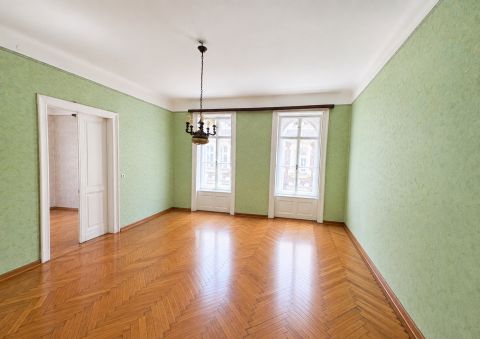 Eladó Lakás 1085 Budapest 8. kerület József krt. Corvin negyednél