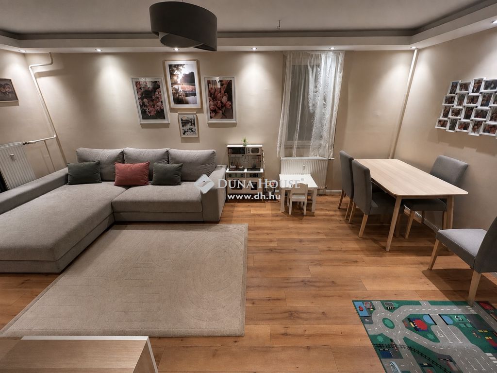 Eladó Lakás Budapest XVII. kerület, 