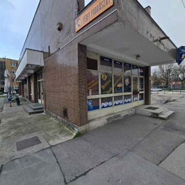 Kiadó Üzlethelyiség 6000 Kecskemét , KIADÓ ÜZLETHELYSÉG FREKVENTÁLT HELYEN!