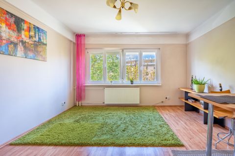 Kiadó Lakás 1117 Budapest 11. kerület Kiadó lakás Lágymányoson a 4-6 villamostól pár percre
