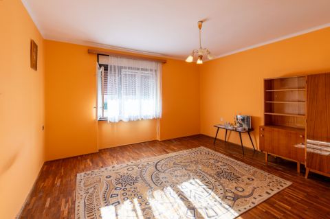 Eladó Ház 8052 Fehérvárcsurgó 