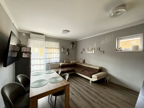 Eladó Ház 4060 Balmazújváros Eladó felújított nappali + 2 szobás ház Balmazújvároson