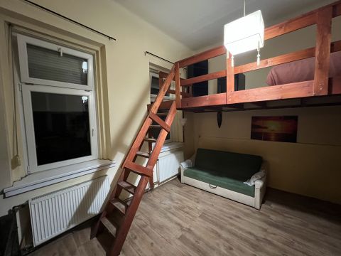 Eladó Lakás 1239 Budapest 23. kerület , Galériás garzon - ideális áron