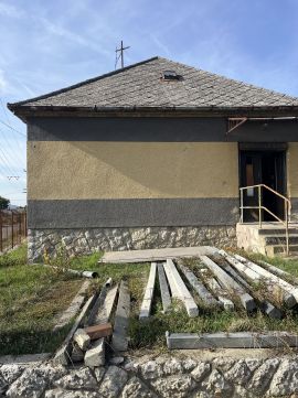 Eladó Ház 9090 Pannonhalma Pannonhalma, Kossuth Lajos utca