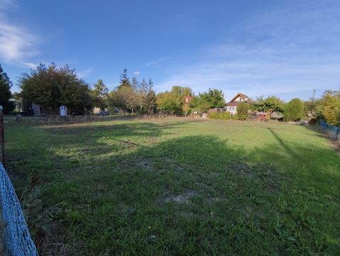 Eladó Telek 8000 Székesfehérvár 