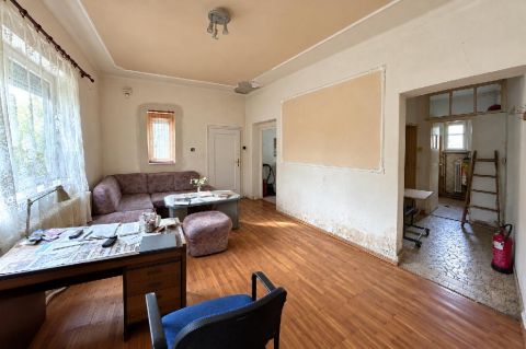 Eladó Ház 9011 Győr , 9023 Győr, Nádorváros