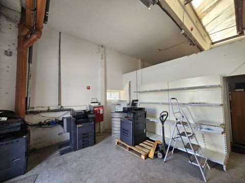 Kiadó Tároló/Raktár 9028 Győr 